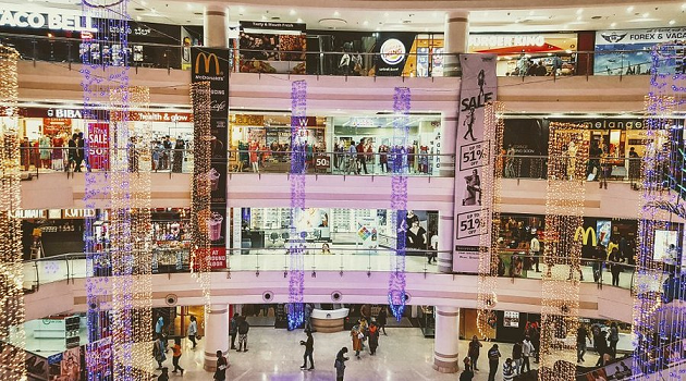 Featured Image of Royal Meenakshi Mall – 2.5 km